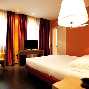 Camera comfort con letto queen size